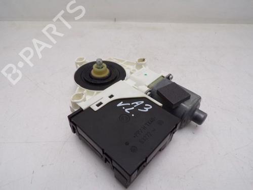 Used Left front window motor Left front window motor AUDI A3 (8P1) 1.6 (102 hp) 33722210 33722210