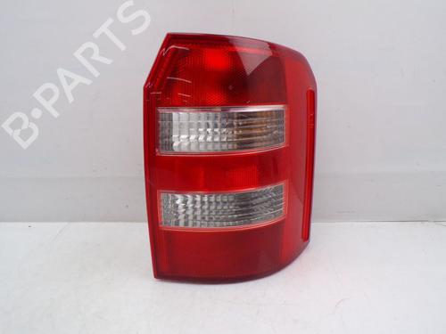 right-taillight-audi-a2-8z0-2000-2001-2002-2003-2004-2005-32653632 main image