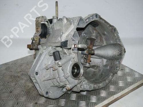 Used Gearbox FIAT STILO (192_) 1.6 16V (192_XB1A) (103 hp) 33154920