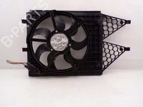 Lüfter für AUDI A1 Sportback (8XA, 8XF) 1.0 TFSI (95 hp) 30515810