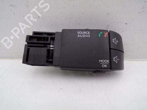 Kombi Kontakt / Stilkkontakt RENAULT CLIO IV (BH_) 1.2 TCe 120 (BHAU) (118 hp) 33218437