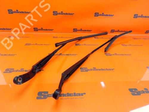 Used Front windshield wiper arm AUDI A3 Sportback (8VA, 8VF) 1.4 TFSI g-tron (110 hp) 33147493