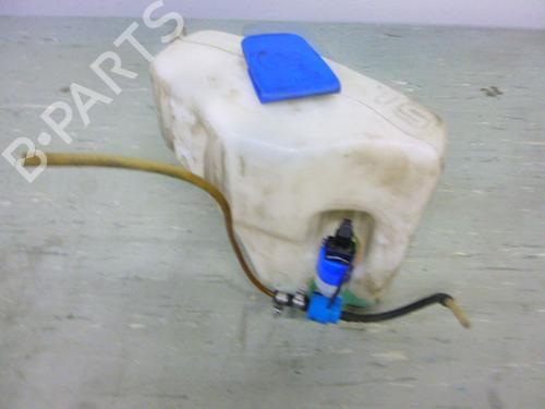 Used Windscreen washer tank VW PASSAT B3/B4 Variant (3A5, 35I) 1.9 TDI (90 hp) 32821724