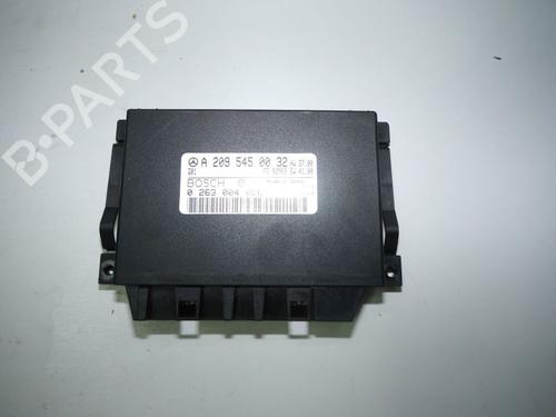 Used Electronic module Electronic module MERCEDES-BENZ C-CLASS Coupe (CL203) C 220 CDI (203.706) (143 hp) 33141243 33141243