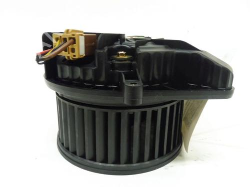 Used Heater blower motor AUDI A4 B6 Convertible (8H7) 2.5 TDI (163 hp) 32636683