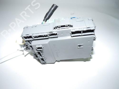 Fuse box HONDA CIVIC IX (FK) 1.4 i-VTEC (FK1) | BP32636270E1