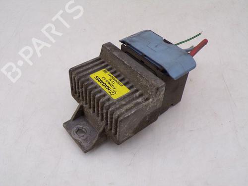 Used Electronic module RENAULT TRAFIC II Van (FL) 2.0 dCi 90 (FL0H, FL00, FL01, FL0M, FL0P, FL0S) (90 hp) 30797279