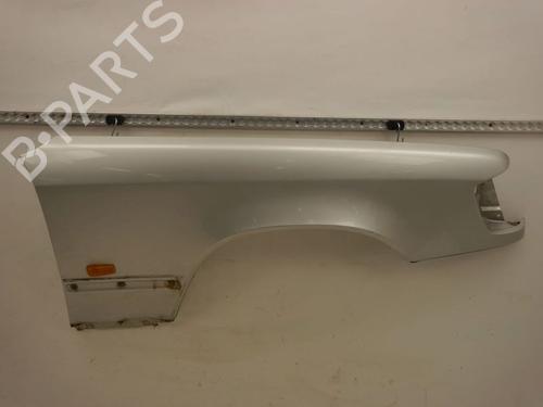 Forskærm Højre MERCEDES-BENZ E-CLASS T-Model (S124) E 200 T (124.079) (136 hp) 30460140