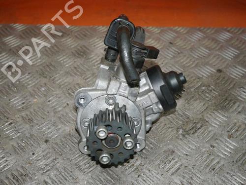 Used Fuel pump VW PASSAT B6 Variant (3C5) 2.0 TDI 16V (140 hp) 32649388