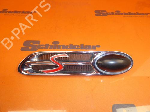 Used Left front indicator MINI MINI Convertible (R52) John Cooper Works (210 hp) 24391169