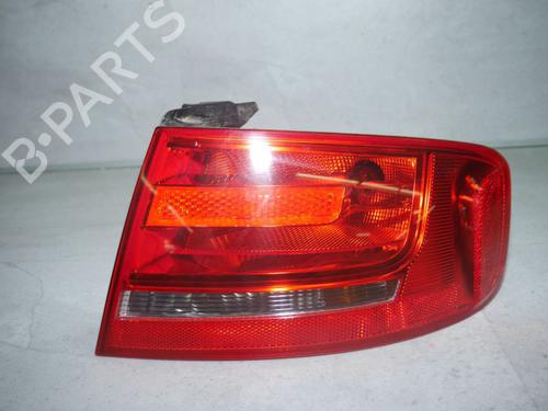 Used Right taillight AUDI A4 B8 Avant (8K5) 2.0 TFSI (211 hp) 30669641