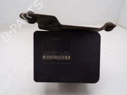 ABS Bremseaggregat PEUGEOT 206 CC (2D) 1.6 16V (2DNFUF, 2DNFUR) | BP30515818M43 
