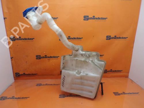 Used Windscreen washer tank VW GOLF VI (5K1) 1.6 TDI (90 hp) 24414419