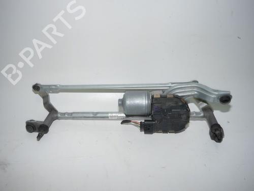 Used Front wiper motor VW GOLF VII Variant (BA5, BV5) 1.4 TSI (125 hp) 32824197