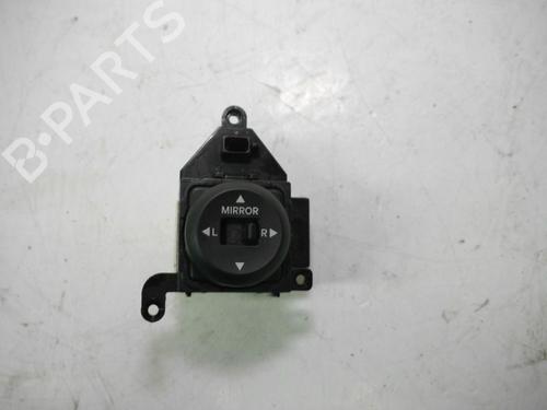 Mando retrovisor HYUNDAI i30 (FD) 1.6 CRDi (90 hp) 32662035