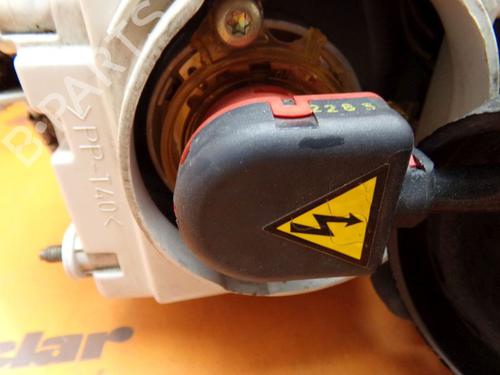 Left headlight VOLVO V40 Estate (645) 2.0 T | BP27551663C28 
