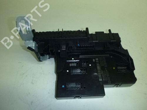 Used Control unit Control unit MERCEDES-BENZ E-CLASS (W212) E 200 CGI (212.048, 212.148) (184 hp) 33684119 33684119