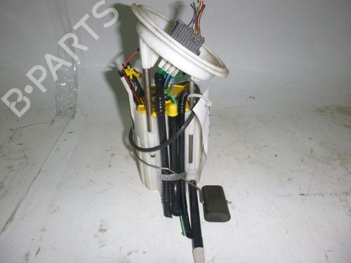 Used Fuel pump BMW 5 Touring (E61) 530 d (231 hp) 24381976