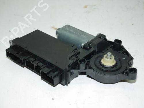 Used Right rear window motor Right rear window motor AUDI A4 B7 Avant (8ED) 2.0 TDI 16V (140 hp) 33141387 33141387