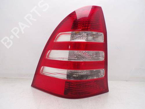 Used Left taillight MERCEDES-BENZ C-CLASS T-Model (S203) C 200 Kompressor (203.242) (163 hp) 30652265