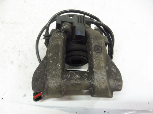 Used Right rear brake caliper Right rear brake caliper MERCEDES-BENZ E-CLASS (W212) E 220 CDI / BlueTEC (212.001, 212.002) (170 hp) 33142351 33142351