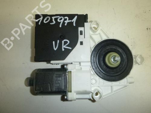 Used Right front window motor AUDI A3 (8P1) 1.2 TSI (105 hp) 33143790