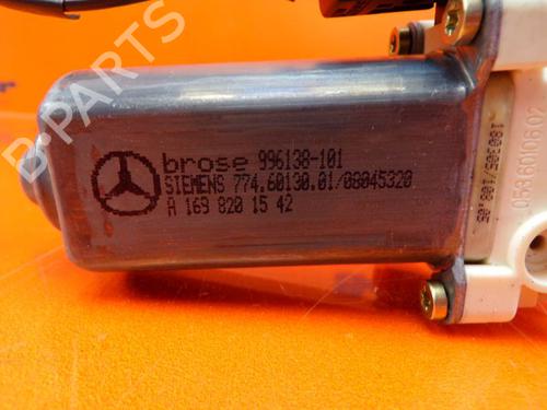 Left front window motor MERCEDES-BENZ A-CLASS (W169) A 150 (169.031, 169.331) | BP24390244E21 
