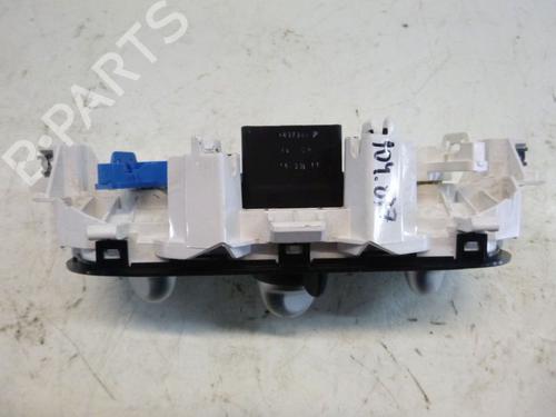 Climate control RENAULT TWINGO II (CN0_) 1.2 16V (CN04, CN0B) | BP32637144I5