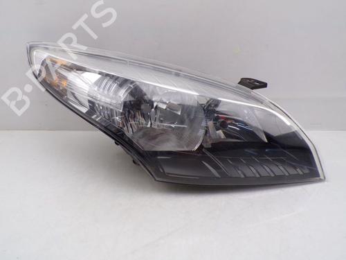 Used Right headlight Right headlight RENAULT MEGANE III Grandtour (KZ0/1) 1.6 16V (KZ0U, KZ1B, KZ1U) (110 hp) 40050696 40050696