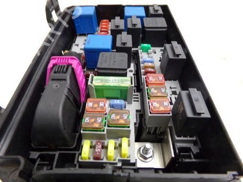 Sikringsdåse OPEL MERIVA B MPV (S10) 1.4 (75) | BP30047414E1 