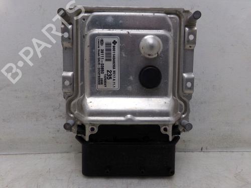 engine-control-unit-ecu-kia-rio-iii-ub-2011-2012-2013-2014-2015-2016-2017-33156139 main image