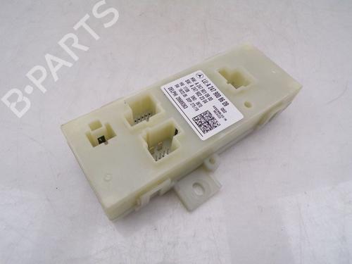 Used Control unit Control unit MERCEDES-BENZ CLA Shooting Brake (X118) CLA 180 (118.684) (136 hp) 33157235 33157235