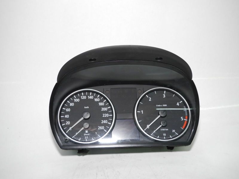Instrument cluster BMW 3 Touring (E91) 320 d 17596244 | B-Parts