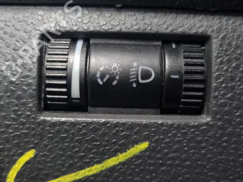 Used Switch VW POLO IV (9N_, 9A_) 1.2 12V (64 hp) 17294706