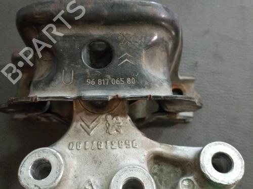 Used Engine mount PEUGEOT 208 I (CA_, CC_) [2012-2021]  17247319