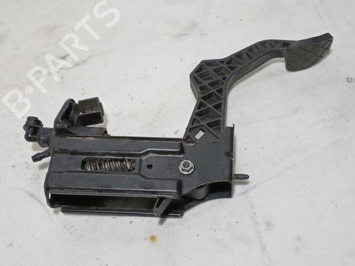 Clutch pedal VW GOLF IV (1J1) [1997-2008]  17247365