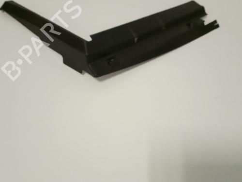 Used Air filter box AUDI 80 B3 Saloon (893, 894, 8A2) [1986-1991]  17248114