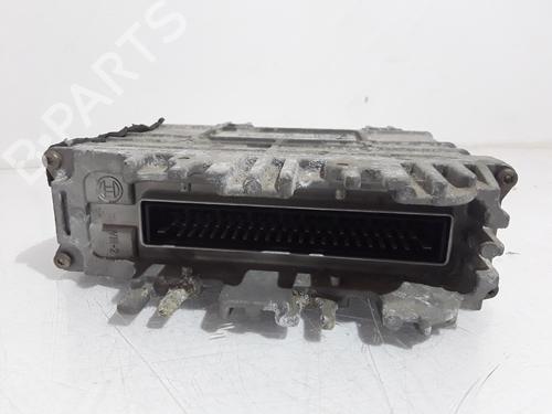 Used Engine control unit (ECU) VW POLO III (6N1) [1994-1999]  17295451