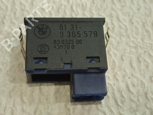 Switch BMW 5 (E39) 520 i | BP17249045I30