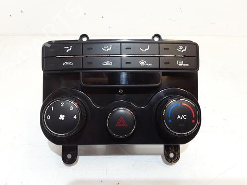 Used Climate control HYUNDAI i30 (FD) [2007-2012]  17296391