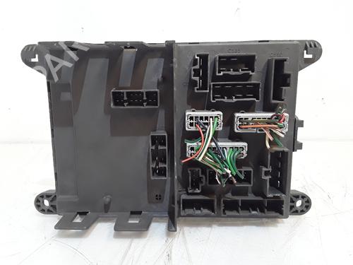Fuse box LAND ROVER FREELANDER I (L314)  | BP17296447E1 