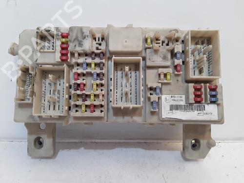 Używane Skrzynka bezpieczników FORD FOCUS II Turnier (DA_, FFS, DS) [2004-2012]  17296449