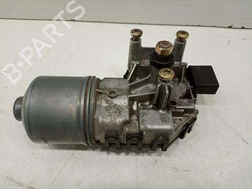 Used Front wiper motor AUDI A4 B6 Avant (8E5) [2000-2005]  17250634