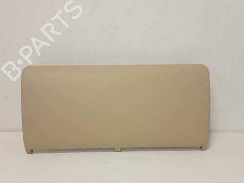 Used Glove box VW GOLF III (1H1) [1989-2000]  17250785