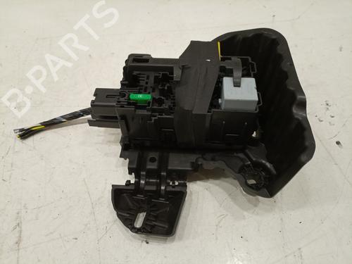 Fuse box PEUGEOT 208 I (CA_, CC_) | BP17251338E1