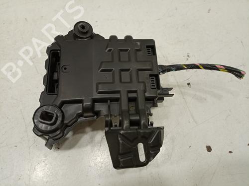 Fuse box PEUGEOT 208 I (CA_, CC_) | BP17251338E1