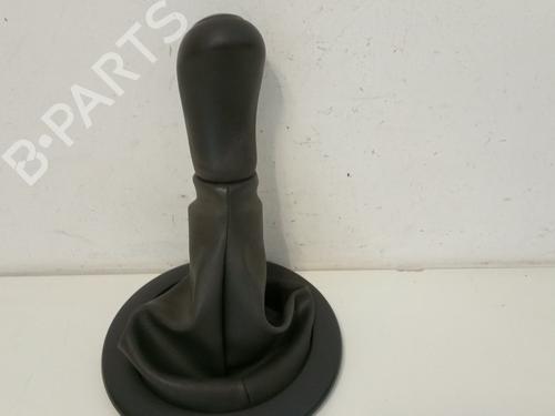 Used Shift knob RENAULT MEGANE II (BM0/1_, CM0/1_) [2001-2012]  17251709