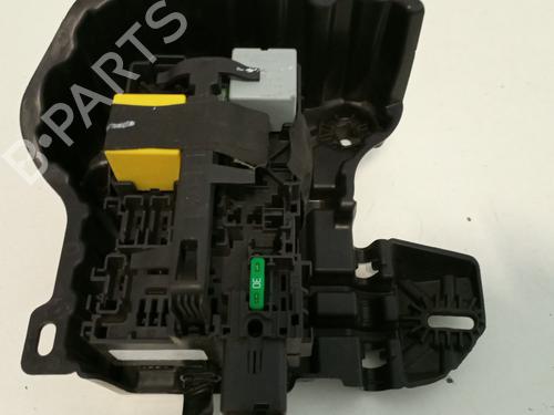 Used Fuse box Fuse box PEUGEOT 208 I (CA_, CC_) [2012-2021] 17251927 17251927