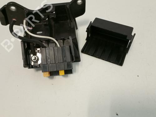 Fuse box PEUGEOT 3008 II SUV (MC_, MR_, MJ_, M4_)  | BP17251940E1