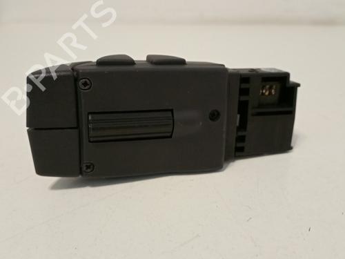 Steering wheel controls RENAULT CLIO IV (BH_) | BP17252145E15